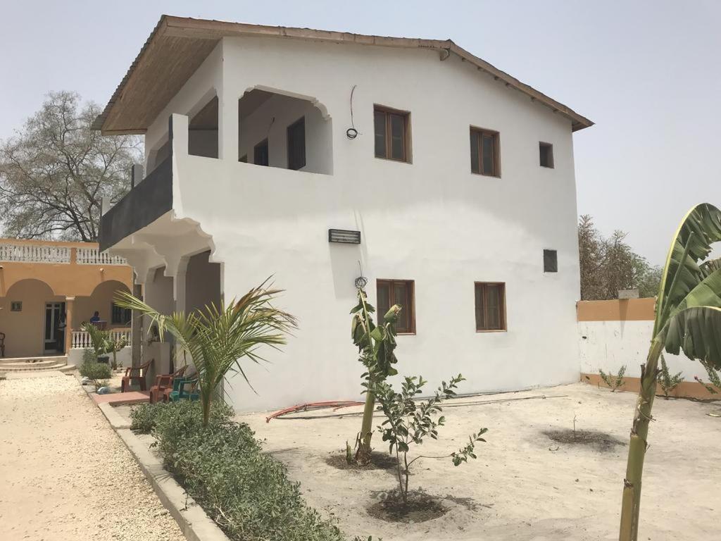 Auberge La Praline Toubakouta Bagian luar foto